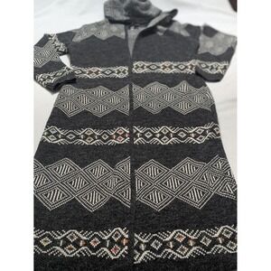 Sioni Duster Cardigan Sweater Gray Long Open Front Hood Southwest Aztec Boho Art
